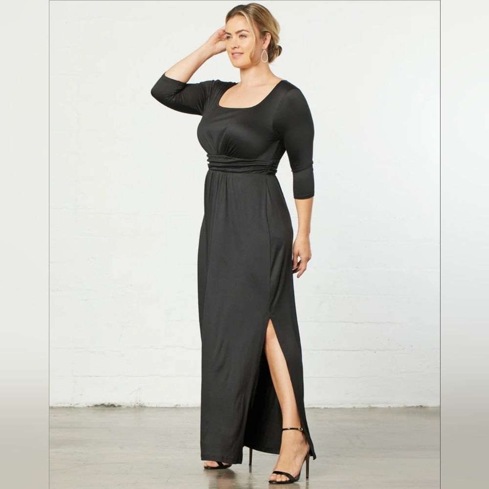 NWT Kiyonna Womens Black Ruched 3/4 Sleeve Scoop Neck Slit Maxi Dress PLUS 1X